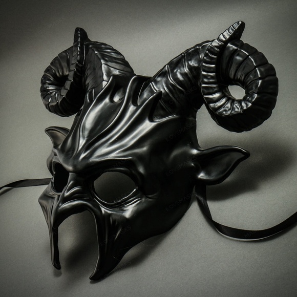 Krampus Ram Demon with Horns Devil Halloween Mask - Picture 2 of 4